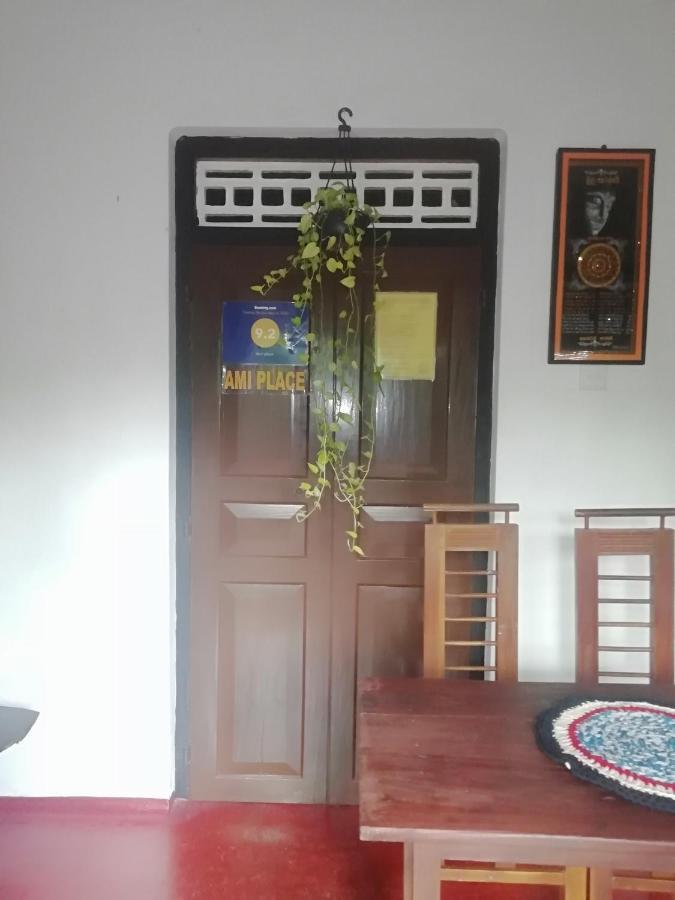 Ami Place Rooms With Kitchen Хиккадува Экстерьер фото