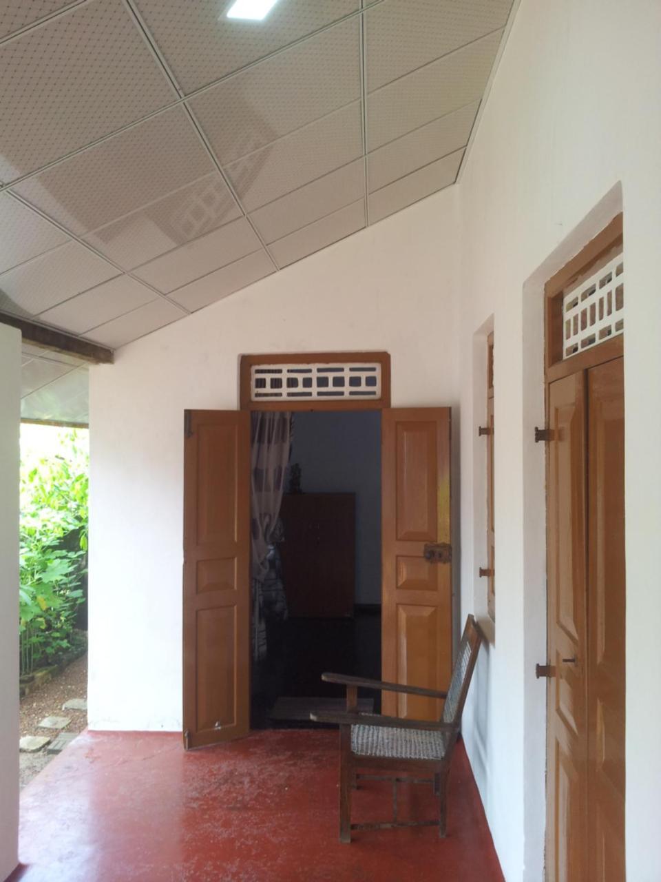 Ami Place Rooms With Kitchen Хиккадува Экстерьер фото